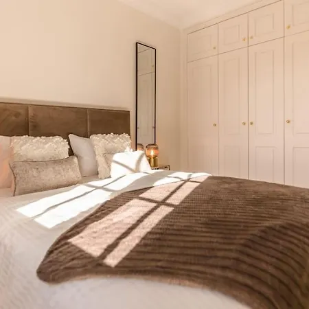 Villa 19 Duquesa Del Duque 3 Bedrooms *